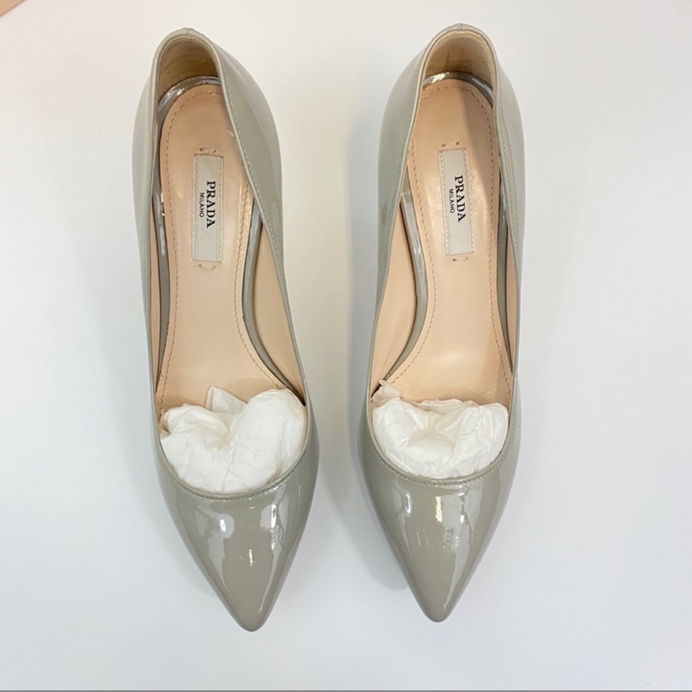 Excellent condition Prada heels